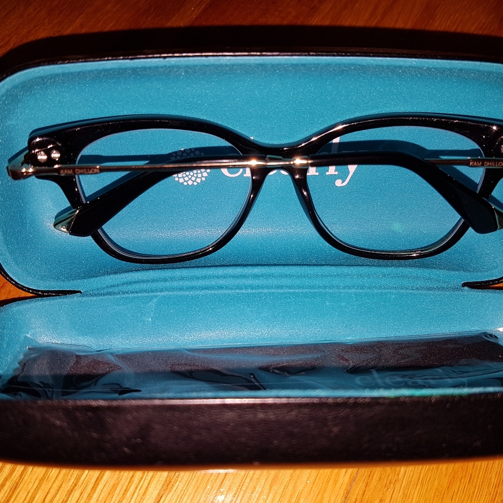 ⬇️Brand new Kam Dhillon glasses
